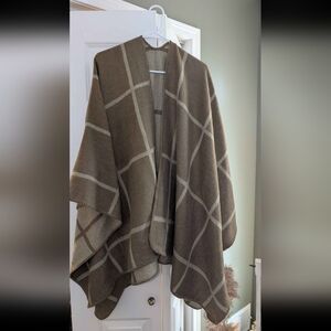 Women’s Olive Green Plaid Shawl